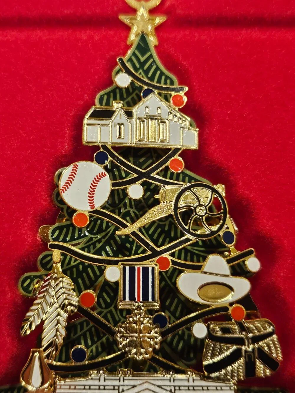 2015 THE WHITE HOUSE HISTORICAL ASSOCIATION CHRISTMAS HOLIDAY ANNUAL ORNAMENT